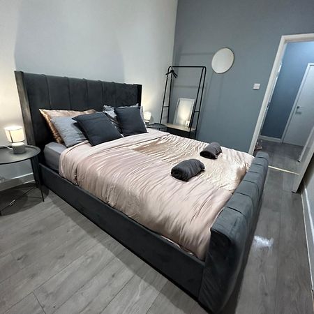 Central Locations 1 Bed Apartments Sleeps 4 ลอนดอน ภายนอก รูปภาพ