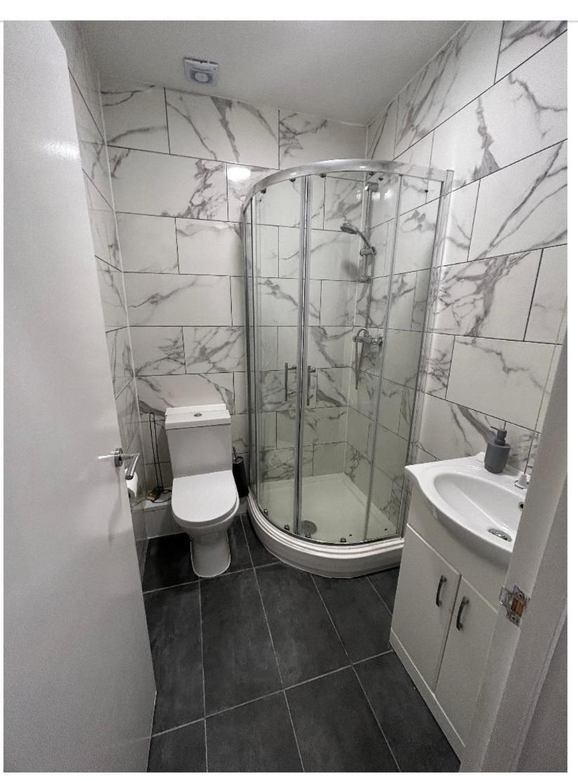 Central Locations 1 Bed Apartments Sleeps 4 ลอนดอน ภายนอก รูปภาพ